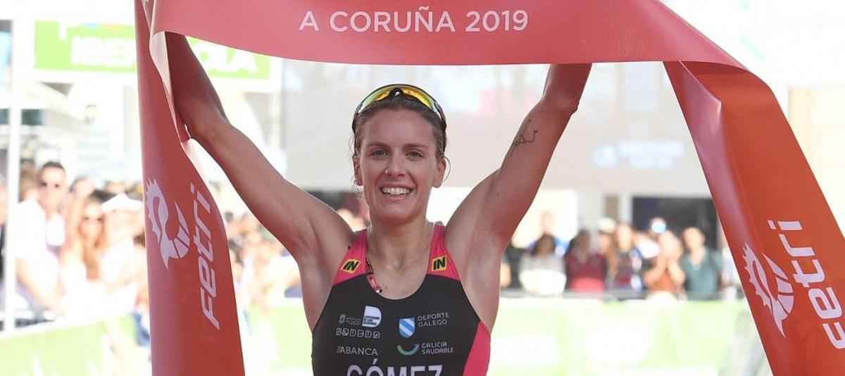La ilicitana Tamara Gómez cruza la meta del Campeonato de España en A Coruña
