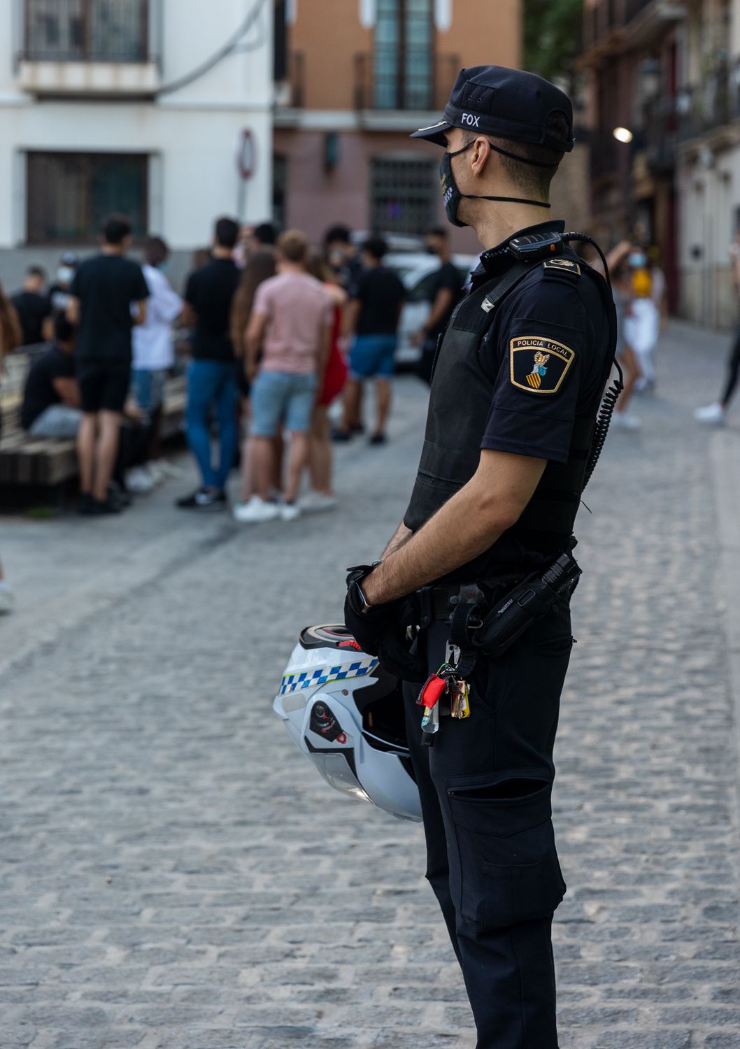 Máxima presión policial contra los botellones para frenar los contagios de covid en Alicante