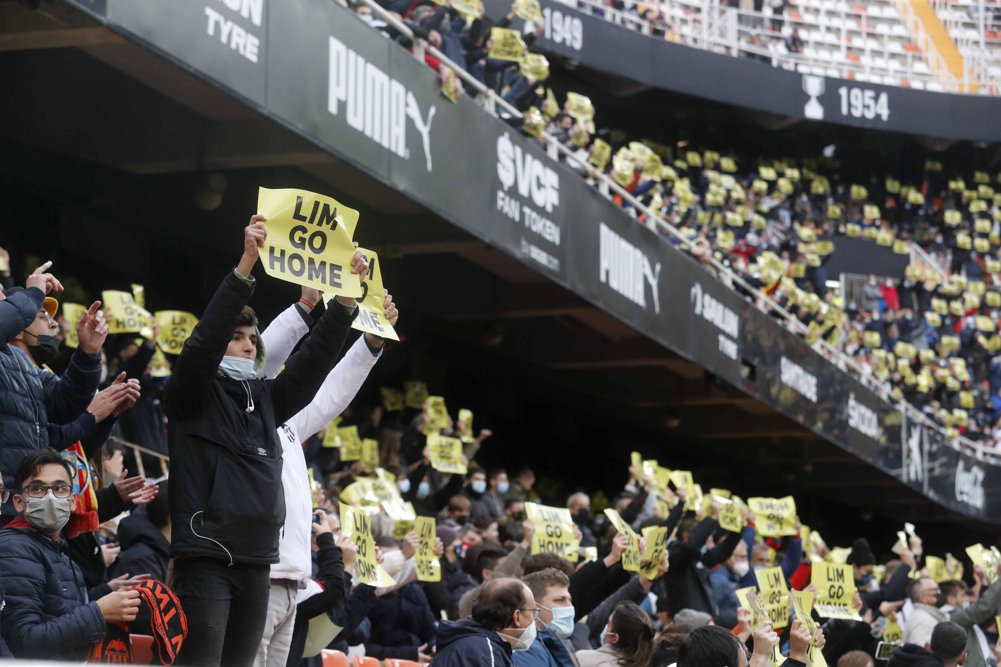 Lim Go Home: Así fueron las protestas de la afición contra Meriton