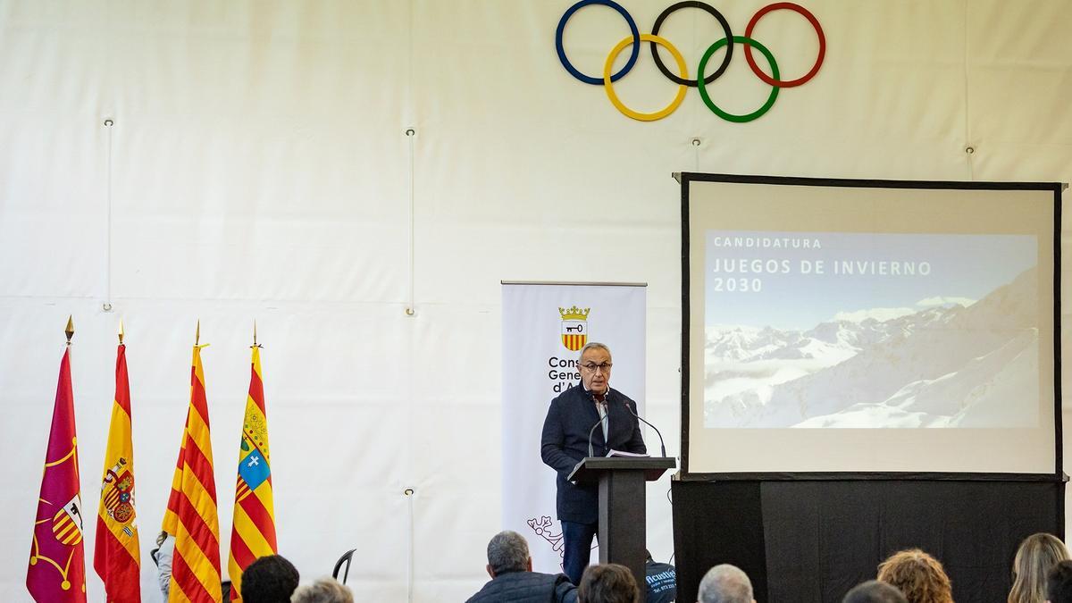 Alejandro Blanco, durante su conferencia sobre Olimpismo, este mediodía, en Viella.