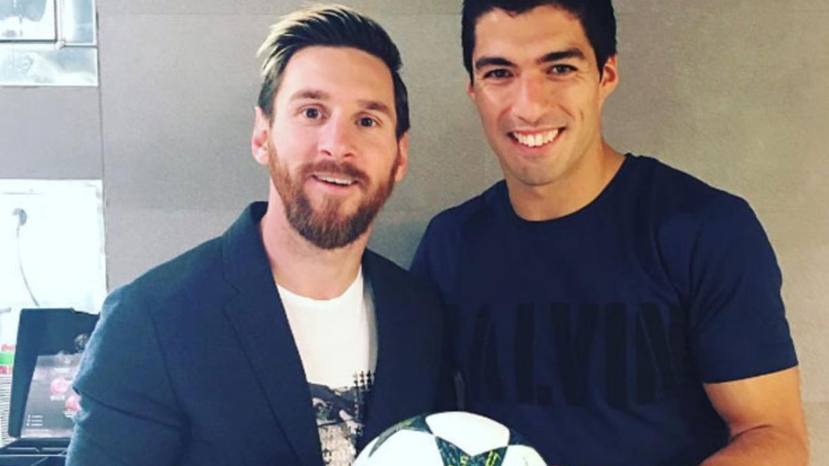 Messi, junto a Suárez