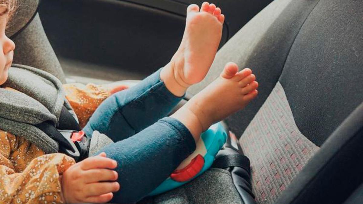Adiós a los niños en el asiento de atrás "para evitar olvidos": la norma para menores de 3 años "permitida en la mayoría de la UE"