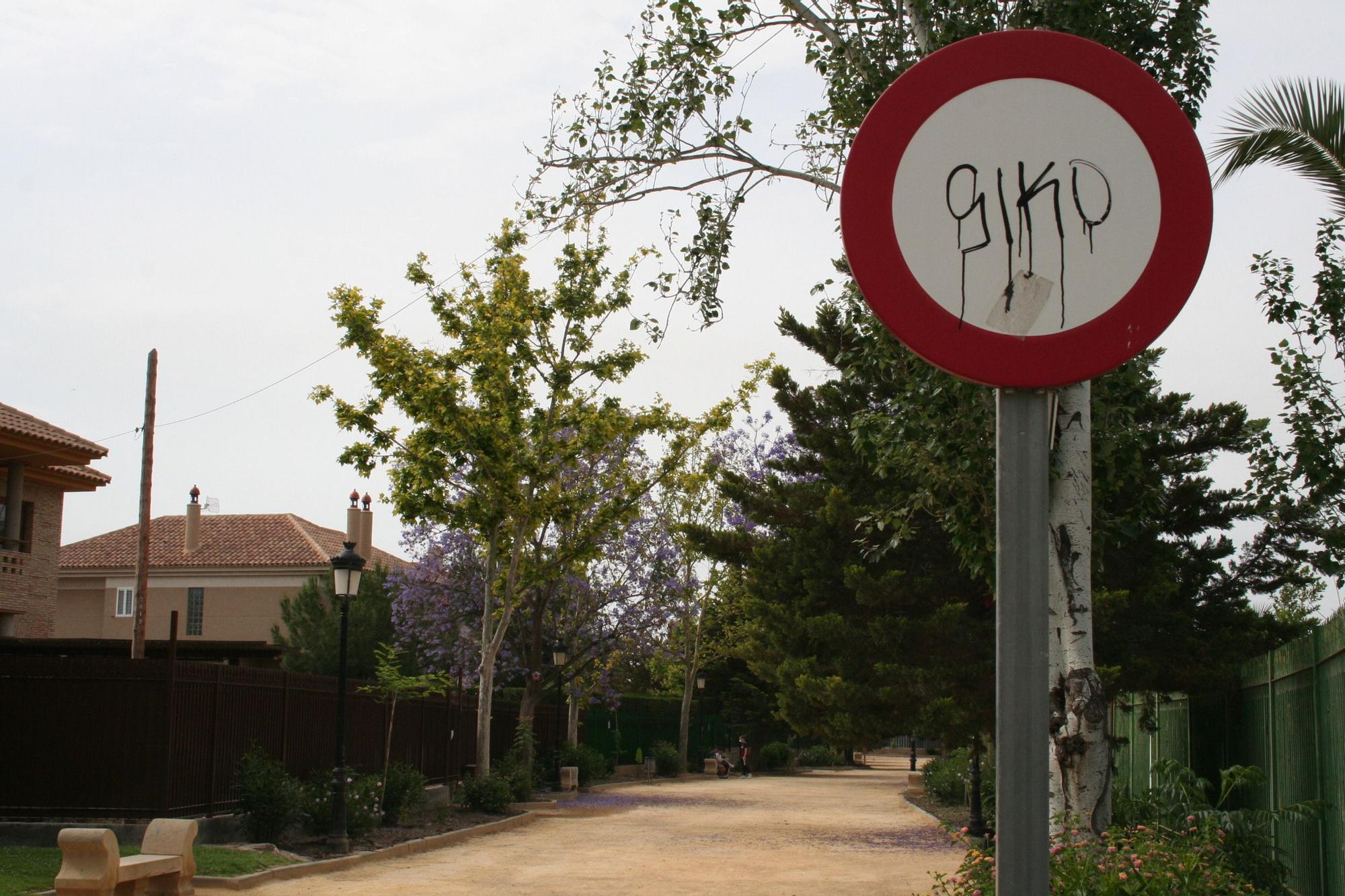 Actos vandálicos en la Alamedas, Lorca