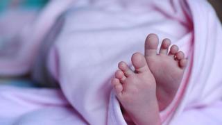 Investigan la muerte de una bebé en Canarias como un presunto caso de malos tratos