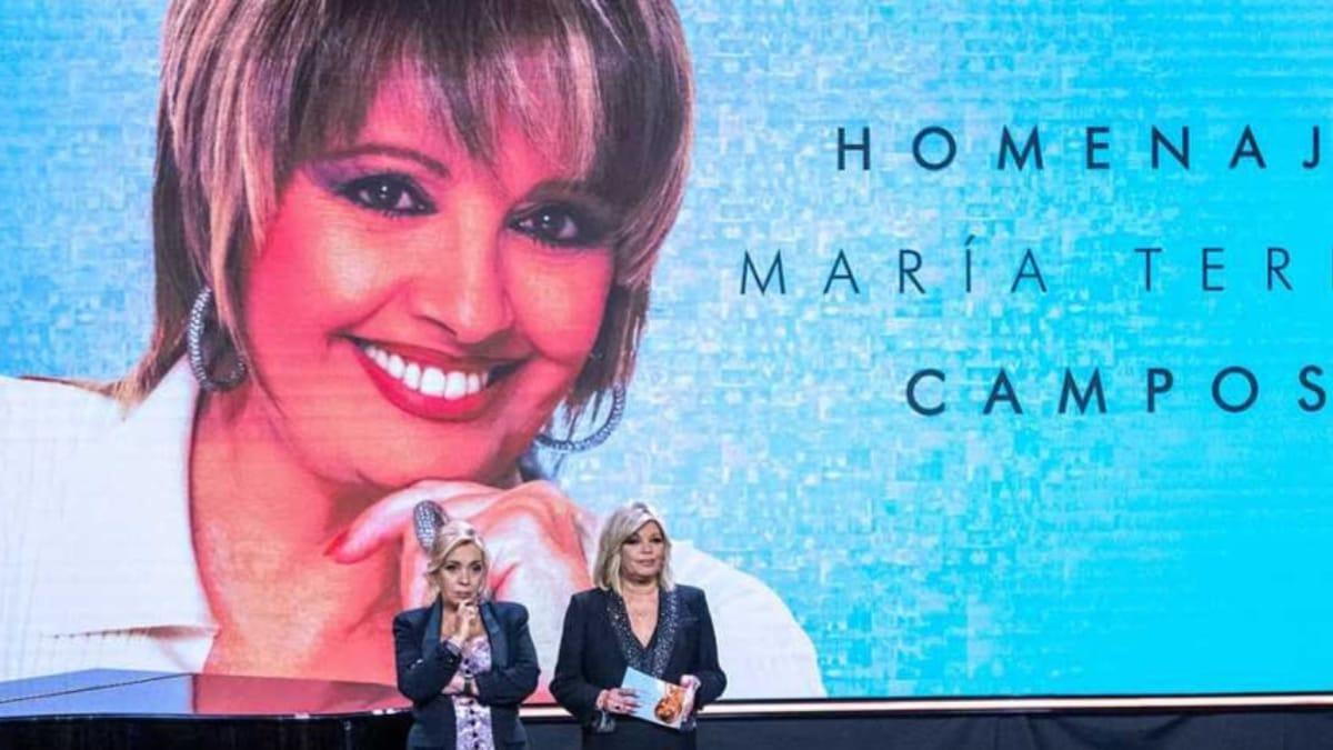 Terelu Campos y Carmen Borrego en la gala tributo a su madre