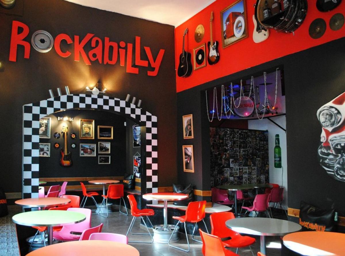 Interior del local de la calle Canalejas.