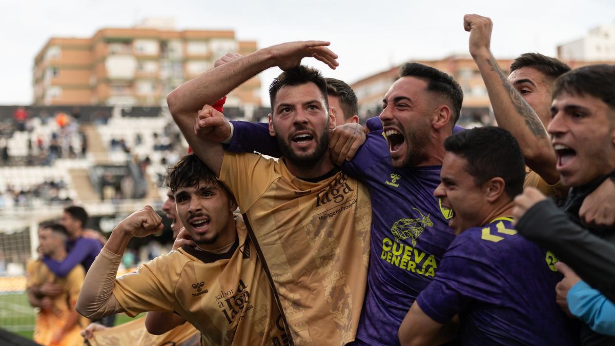 Baturina dio el triunfo al Málaga CF en el descuento.