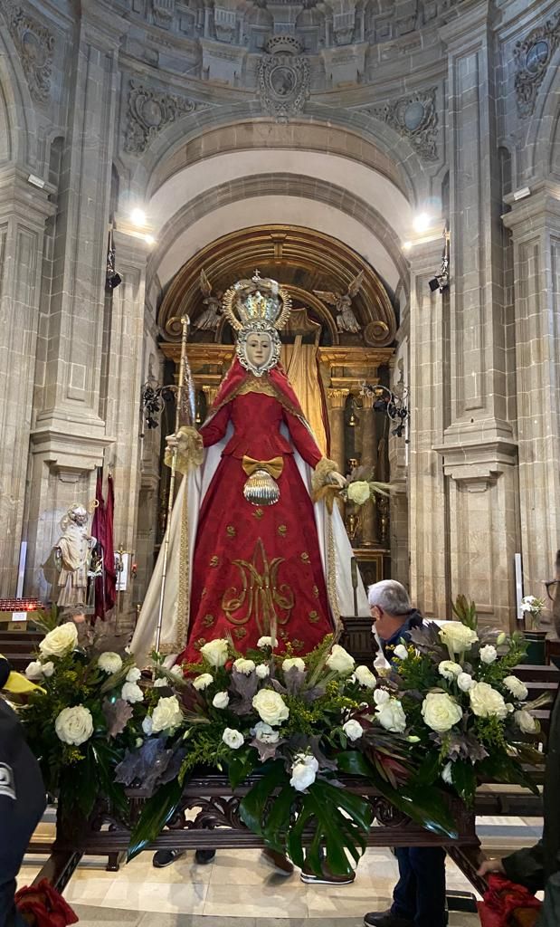 Los zamoranos arropan a la Virgen de la Concha en su peregrinación a Santiago