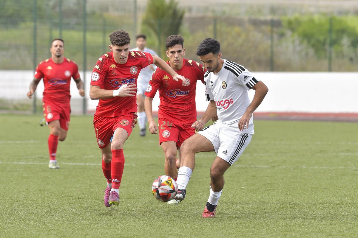 Partido de Tercera entre el Arucas y el Santa Úrsula, en imágenes