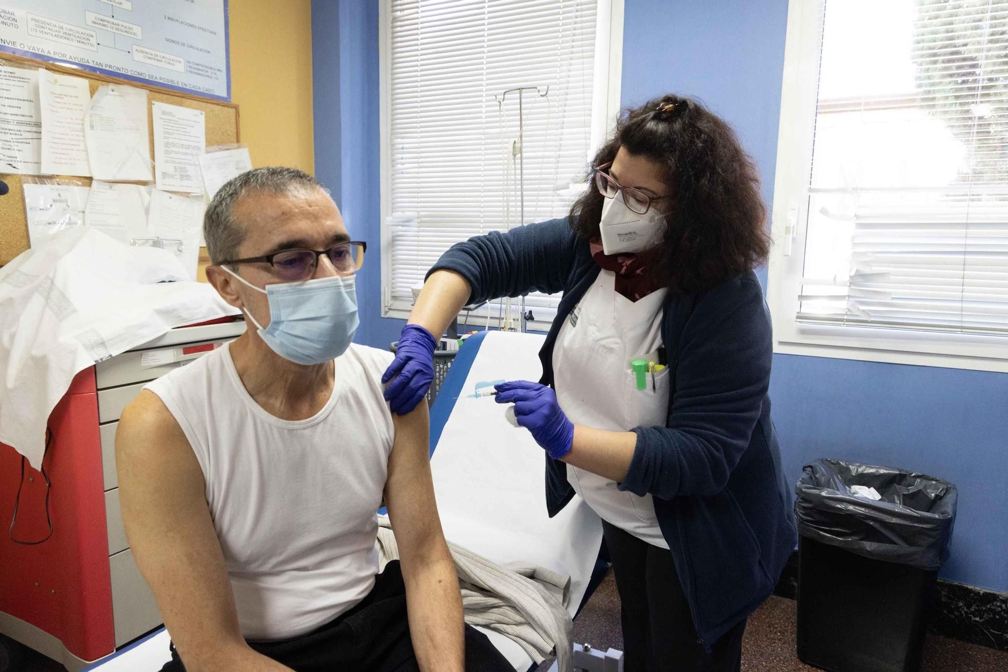 Comienza la vacunación contra la gripe y la Covid sin cita previa