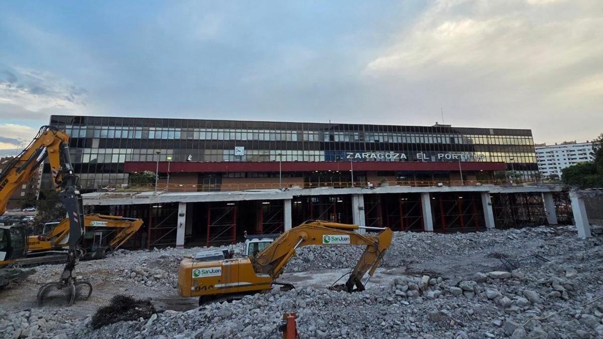 Los vecinos piden proteger la antigua estación del Portillo
