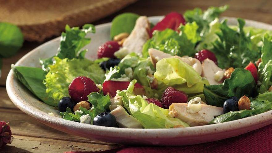 Ensalada de frutos del bosque, ideal para los días calurosos en Castellón