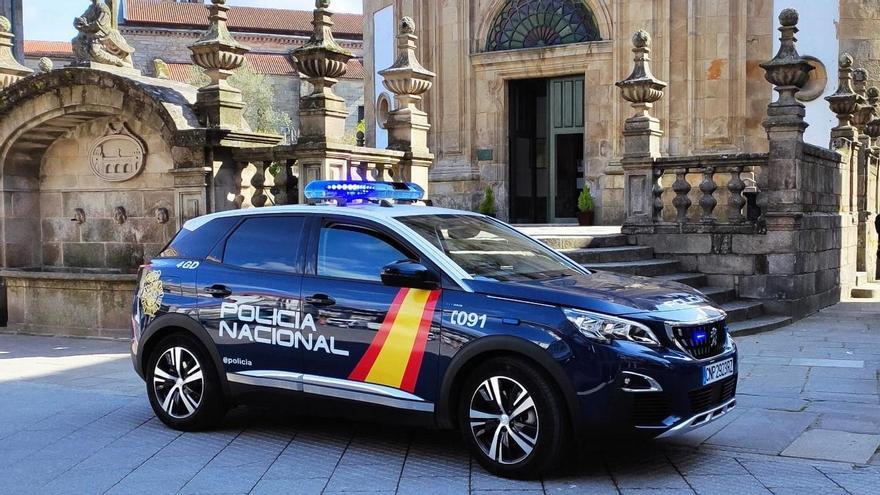 Un coche de la Policía Nacional