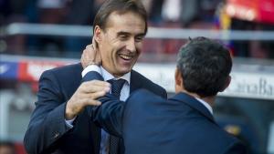 Lopetegui saluda a Valverde.