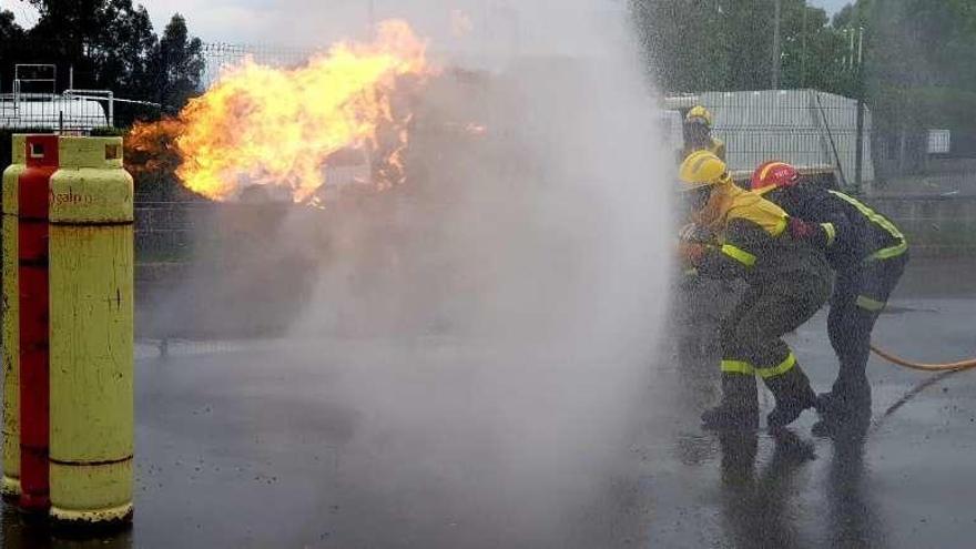 Los tres conductores de motobomba de Silleda se forman