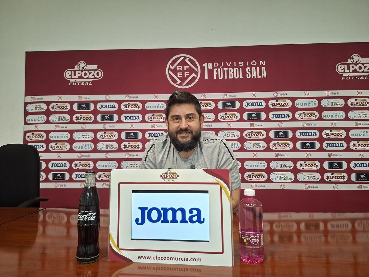 Josan González, en rueda de prensa