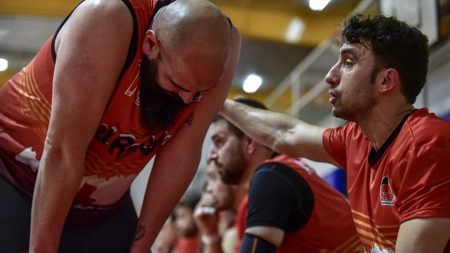 L&#039;Olesa rellisca a Castellar i perd opcions a pujar directe (72-66)