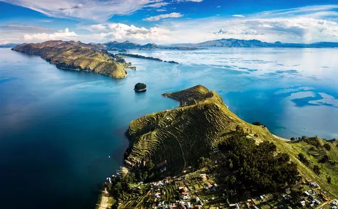 Recorriendo el Titicaca, el lago navegable mas alto del mundo