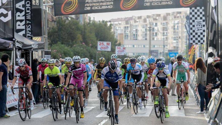 Juan de Dios González triunfa en el Critérium tras un igualado final