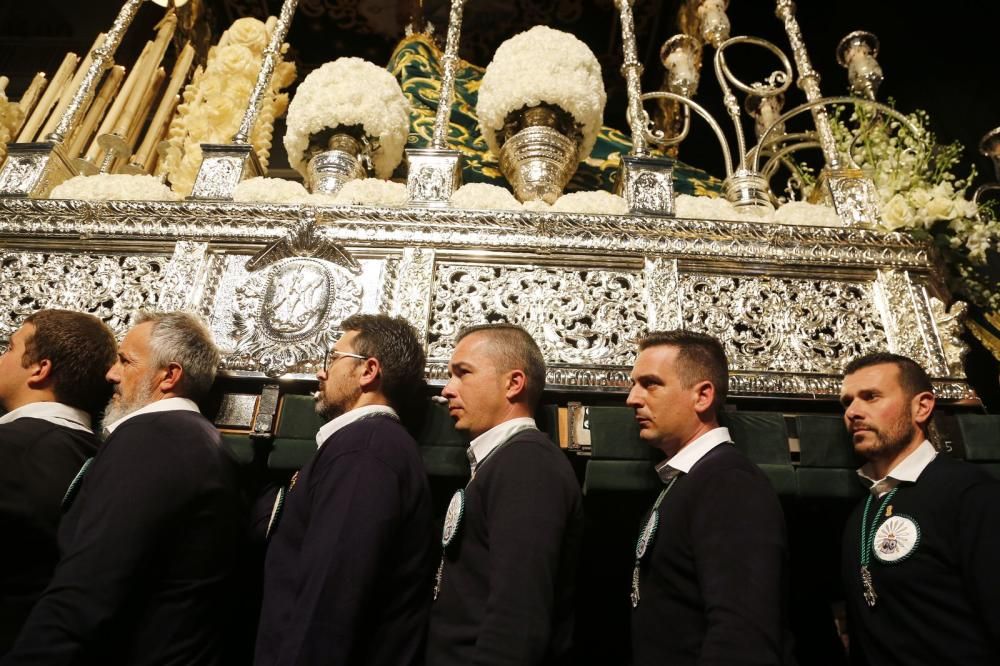 La Esperanza y el Cristo de la Caída protagonizaron el Encuentro en la Vía Doloresa de la Semana Santa de Torrevieja