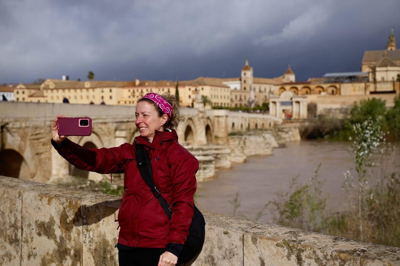 El Guadalquivir a su paso por Córdoba, en imágenes