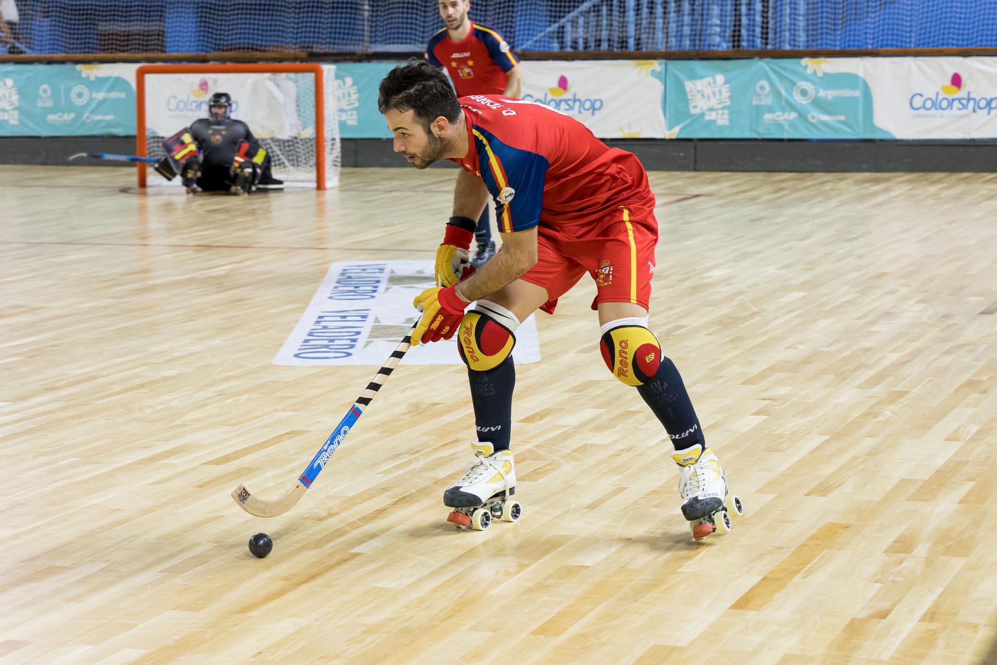 David Torres, en el partido contra Angola.