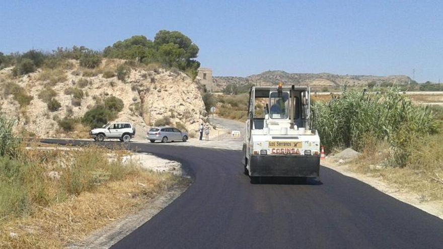 Imagen de los trabajos realizados en caminos este verano