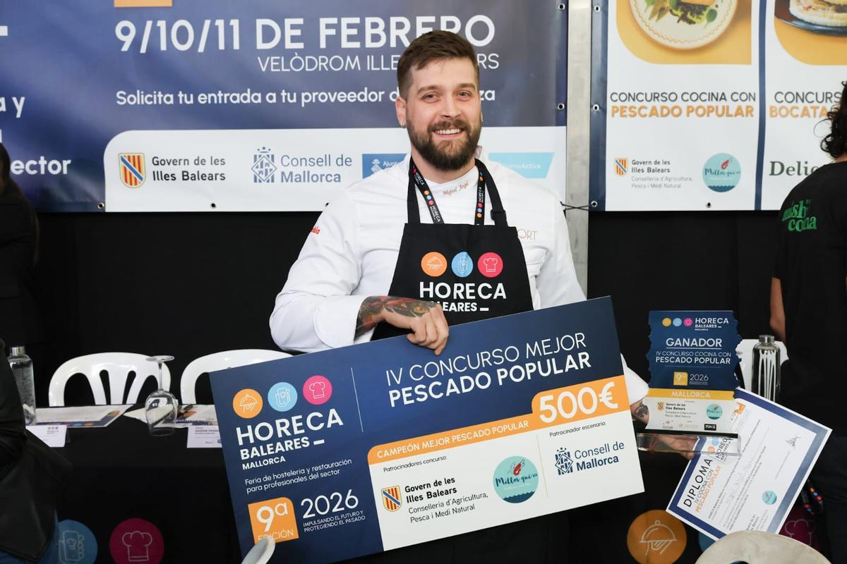 Miguel Ángel Mejías, ganador del concurso de cocina con pescado popular.