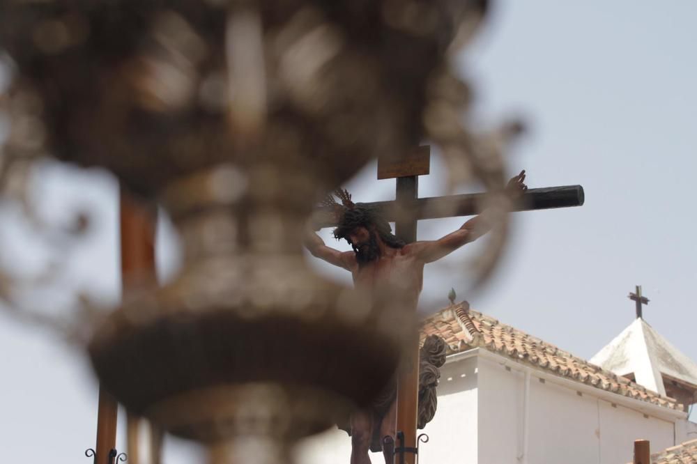 Las imágenes de la procesión de la cofradía de Crucifixión