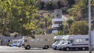Santa Cruz, dispuesta a habilitar una zona de acampada para autocaravanas en el municipio