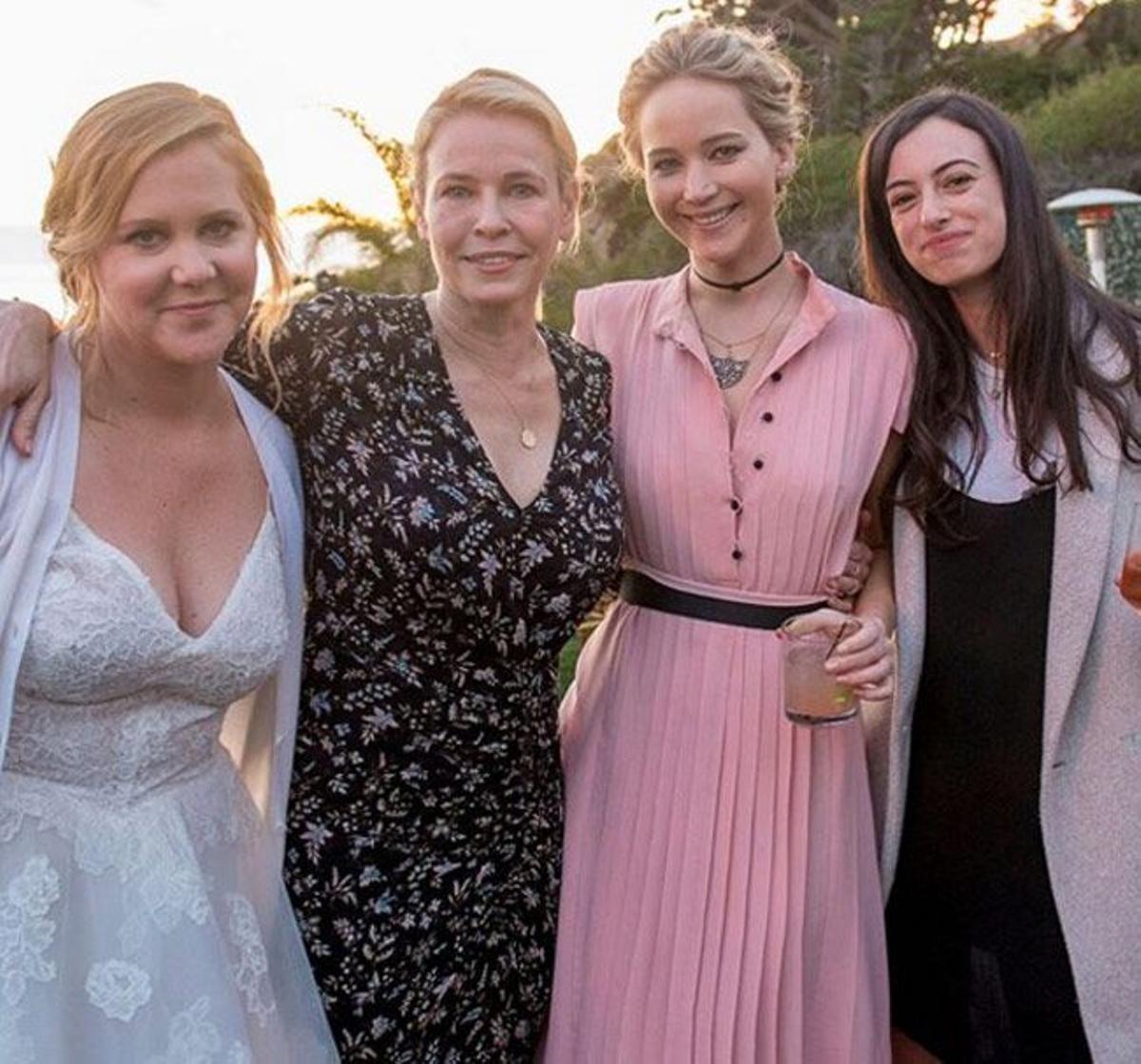 Jennifer Lawrence en la boda de Amy Schumer