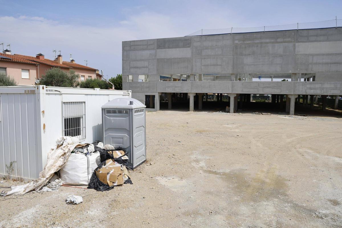 Les imatges de les obres per constuir un supermercat d'una cadena xilena a Vilablareix