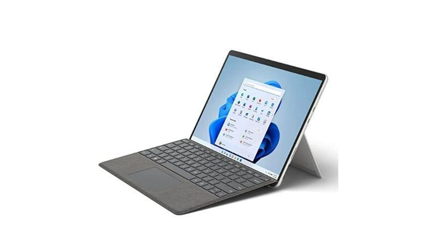 Microsoft Surface Pro 8.