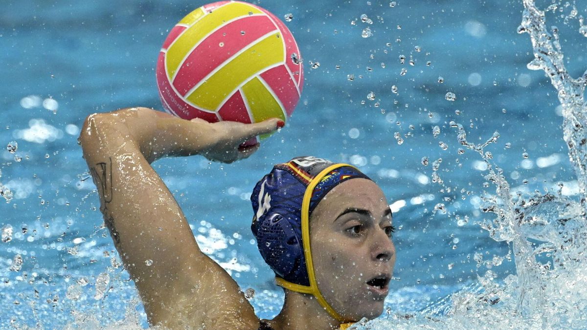 Bea Ortiz durante el partido contra Hungría.