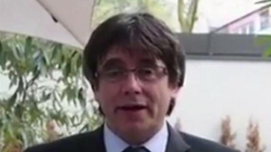 Mensaje de Puigdemont con motivo de Sant Jordi: &quot;Esta &#039;diada&#039; de cultura y fraternidad demuestra cómo quiere ser Cataluña como pueblo&quot;