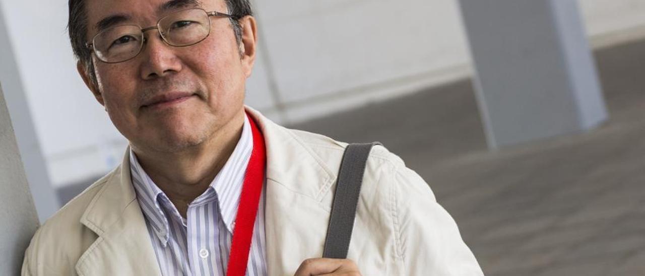 El experto en cooperativismo asiástico, Akira Kurimoto, en la UPV.