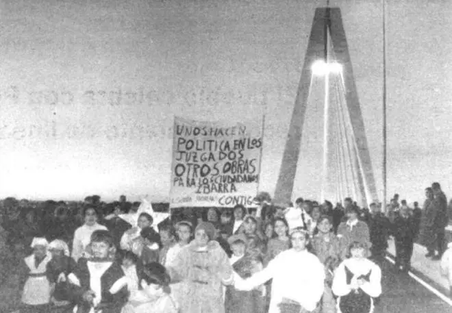 El puente Real cumple 30 años