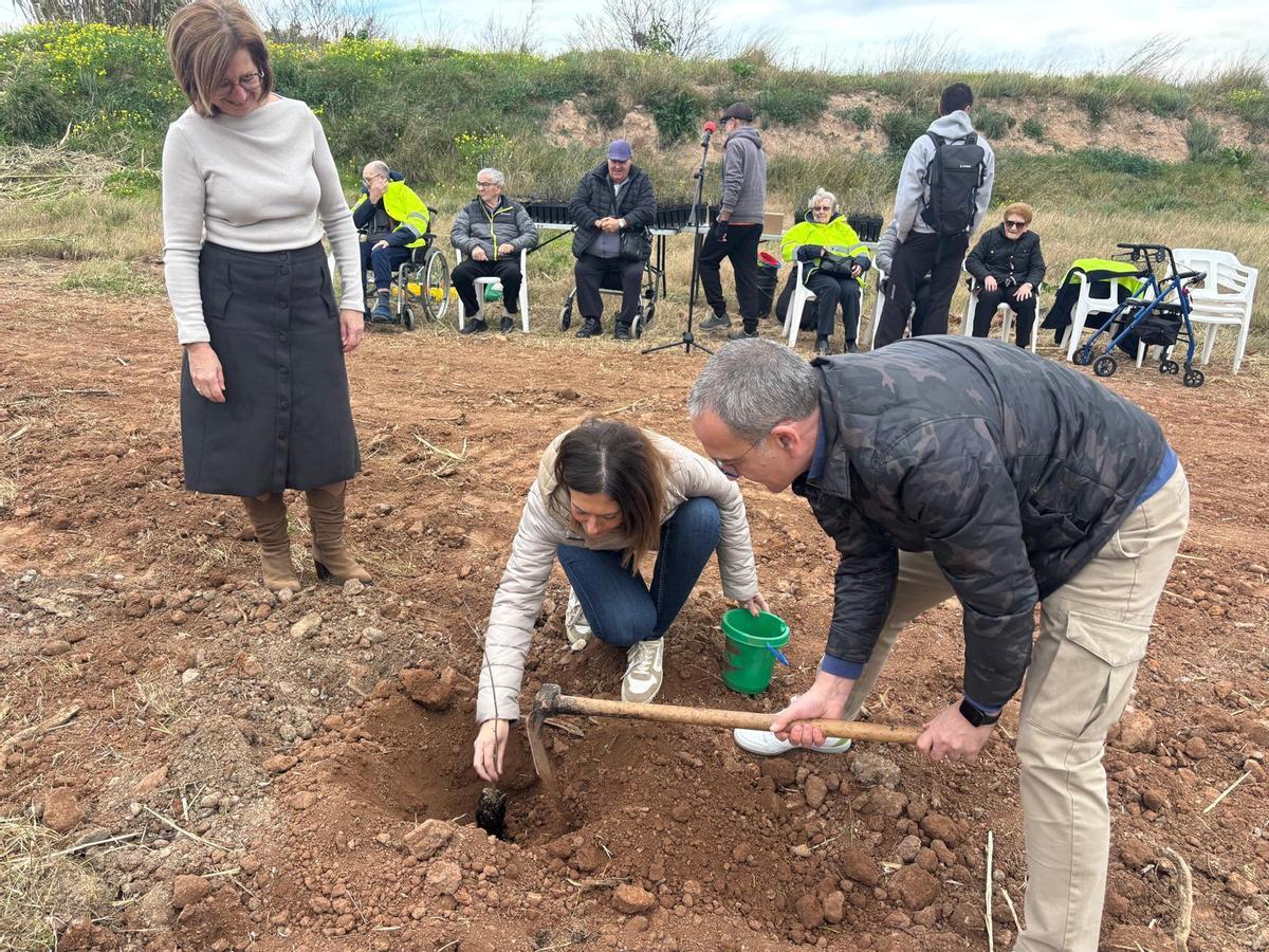La alcaldesa de Almassora también ha participado en la jornada.