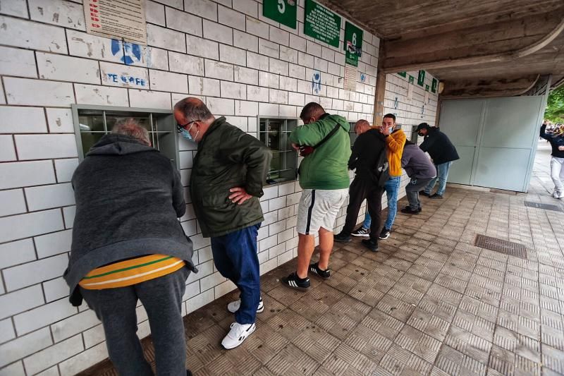 El CD Tenerife empieza a vender entradas para el partido ante la UD Las Palmas