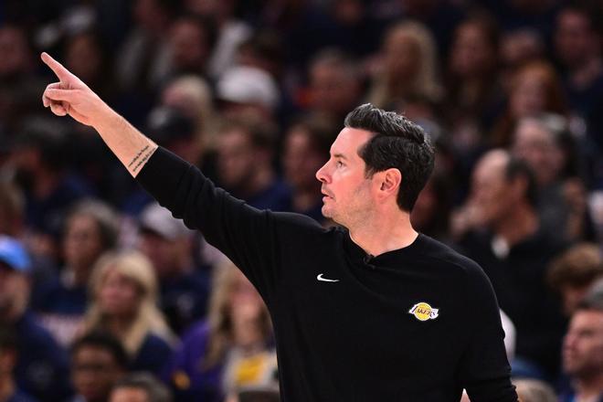 Los Lakers estallan contra el arbitraje tras ponerse 0-2 contra Oklahoma: "Cometen faltas en cada posesión"