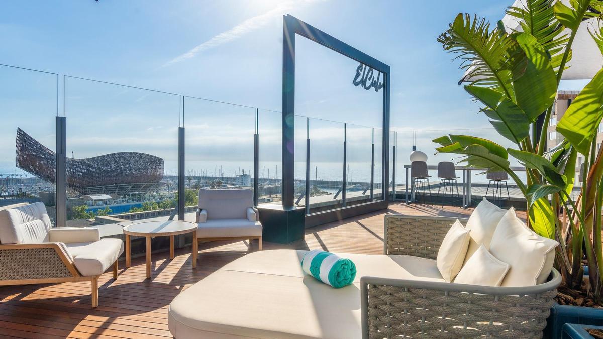 La terraza El Cielo del Hotel Sofitel Barcelona Skipper.