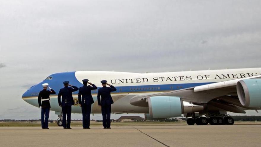 Una falsa alarma cierra por una hora la base del &#039;Air Force One&#039; de Obama