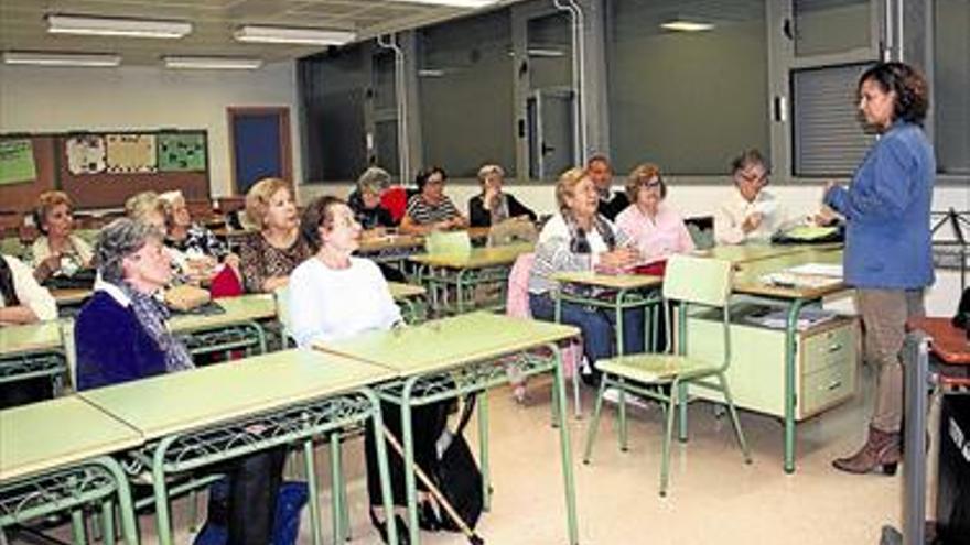 UNED Senior ofrecerá clases de agricultura