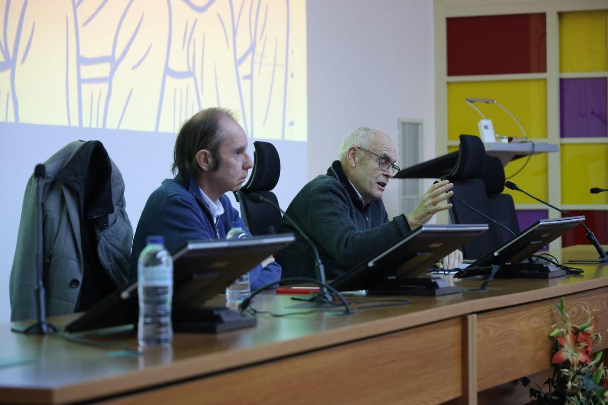 Galería | Así fue la charla en Cáceres