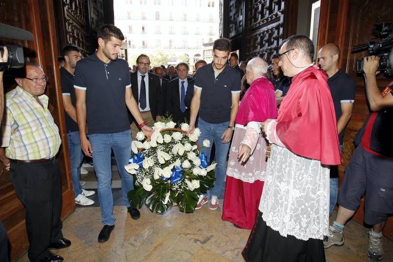 Fotogalería ofrenda y recepción del Real Zaragoza en el ayuntamiento