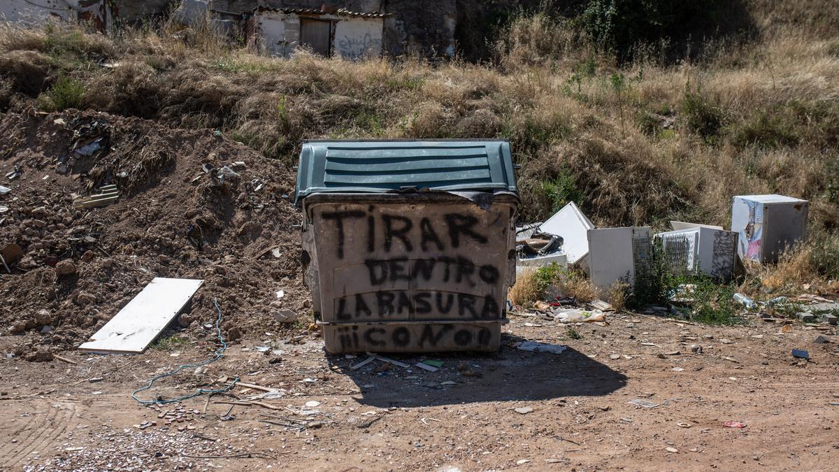 Un contenedor del barrio.