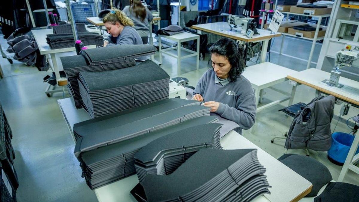 Equipo de corte y costura de Copo Galicia