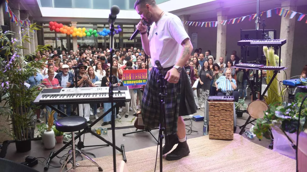 Eris Mackenzie y Supreme de Luxe iluminan la Fundación Luis Seoane en el arranque del Atlantic Pride