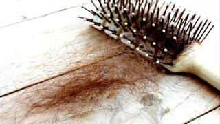 Cómo limpiar el cepillo de pelo o un peine y dejarlo como nuevo