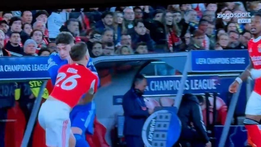 El puñetazo de Valverde con el Real Madrid que se quedó sin roja